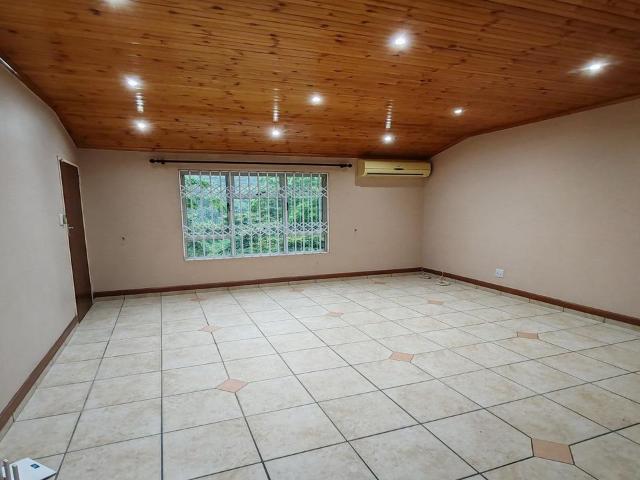 House for rent in Queensburgh, Kwazulu-natal
