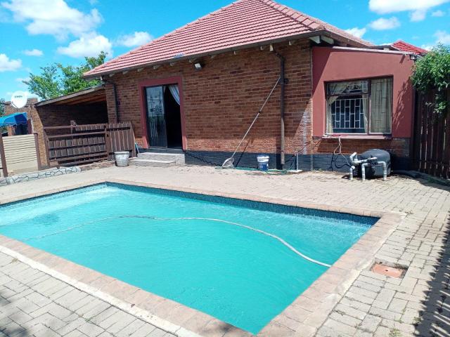 House for rent in Winkelhaak Shaft (Closed), Govan Mbeki