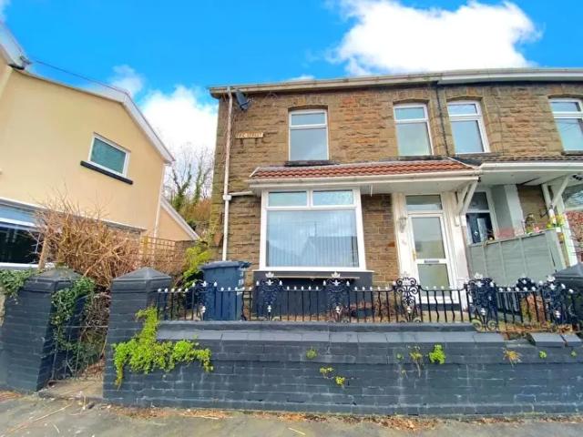 Apartment for rent in Abercynon