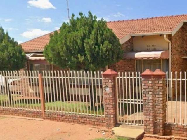 House for rent in Frances Baard, Northern Cape