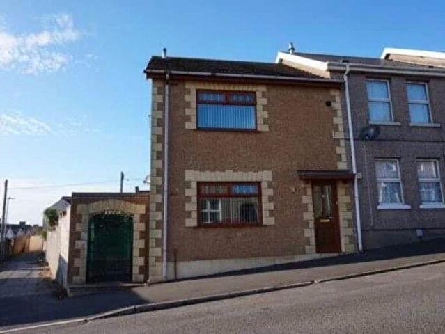Apartment for rent in Port Tennant, Swansea