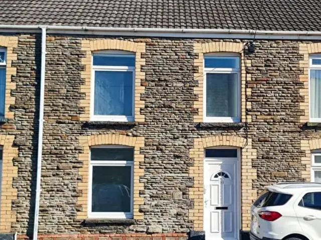 Apartment for rent in Gorseinon, Wales