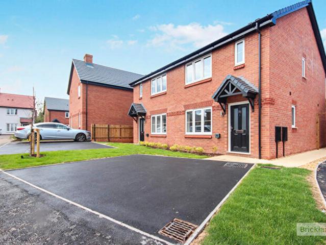 Apartment for rent in Tile Hill, West Midlands
