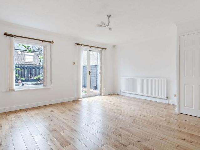 House for rent in Kennington, Greater London