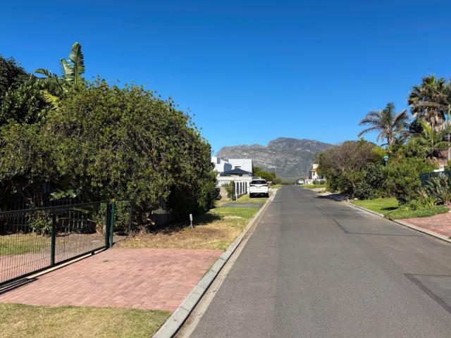 House for rent in Baardskeerdersbos, Western Cape
