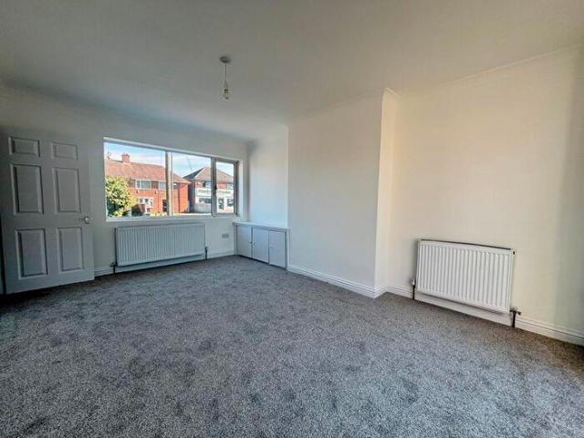 Apartment for rent in Kitts Green, West Midlands