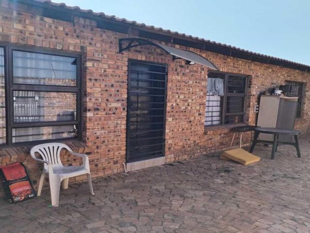 House for rent in Lenasia, Gauteng