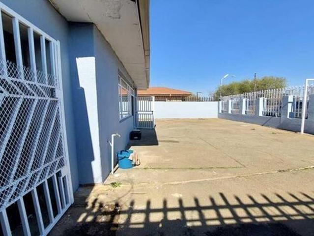 House for rent in Lenasia, Gauteng