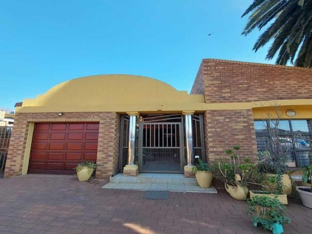House for rent in Lenasia, Gauteng