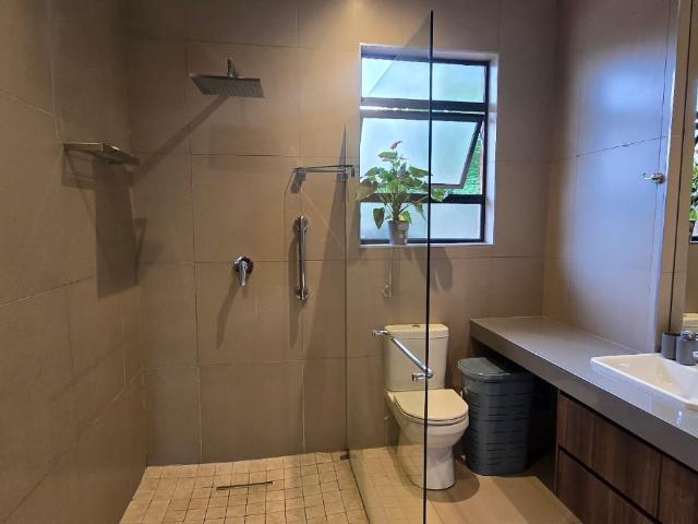 House for rent in Waterkloof, Gauteng