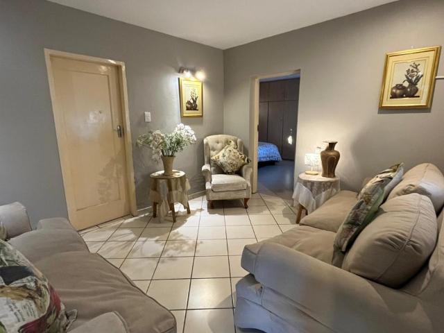 House for rent in Waterkloof, Gauteng