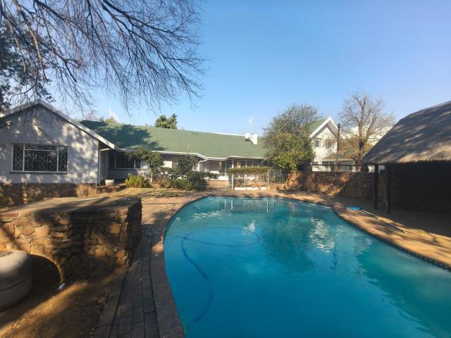 House for rent in Waterkloof, Gauteng