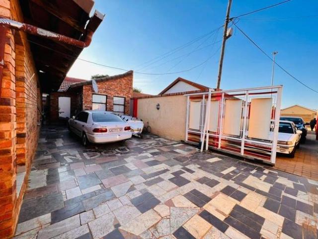 House for rent in Soweto, Gauteng
