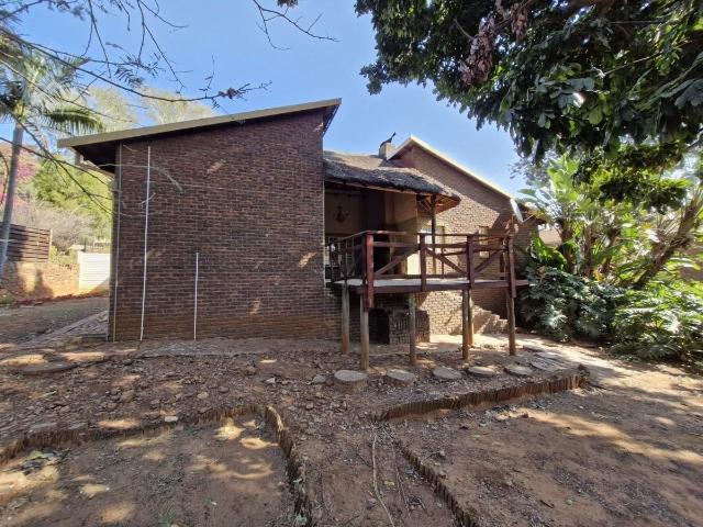 House for rent in Waterkloof, Gauteng