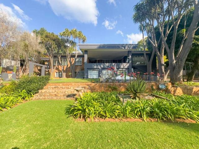 House for rent in Waterkloof, Gauteng