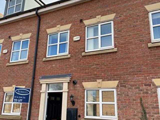 Apartment for rent in Elmfield, Leicestershire