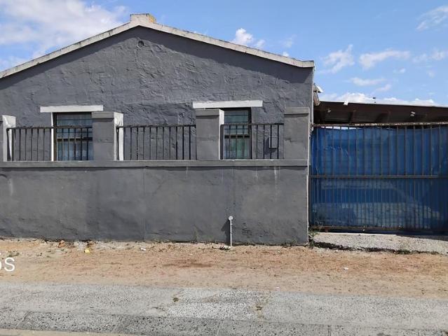 House for rent in Mitchells Plain, Western Cape