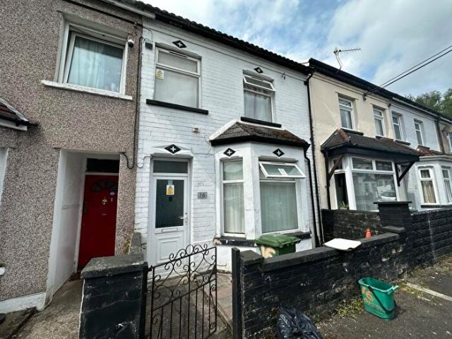 Apartment for rent in Pontypridd, Wales