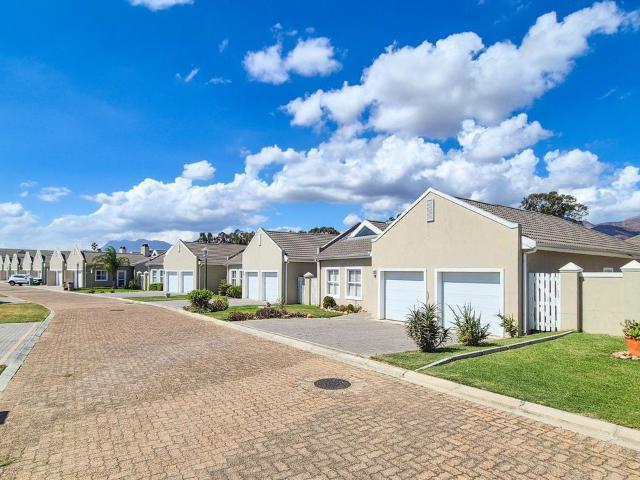 House for rent in Onverwacht, Western Cape