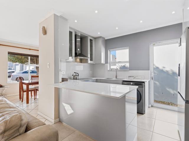 House for rent in Parklands, Western Cape