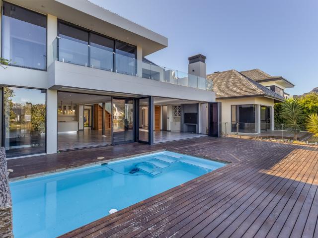 House for rent in Water-Vliet, Drakenstein Local Municipality