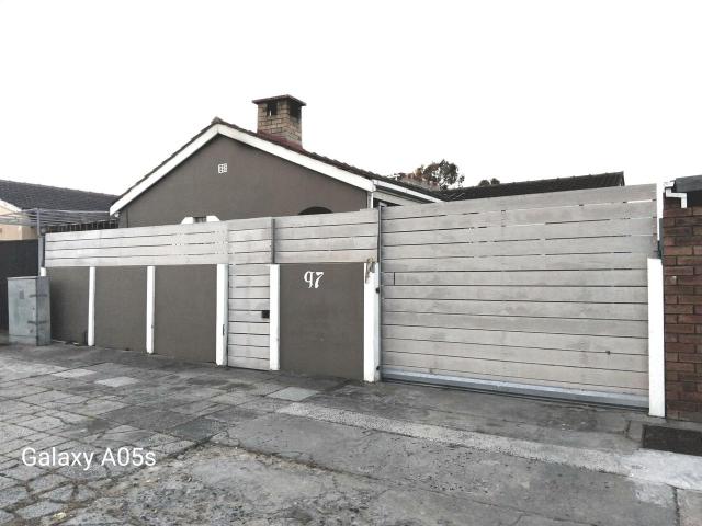 House for rent in Mitchells Plain, Western Cape