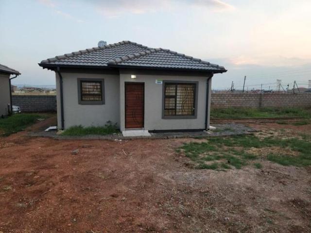 House for rent in Protea Glen, Soweto