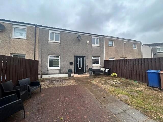 Apartment for rent in Linwood, Scotland
