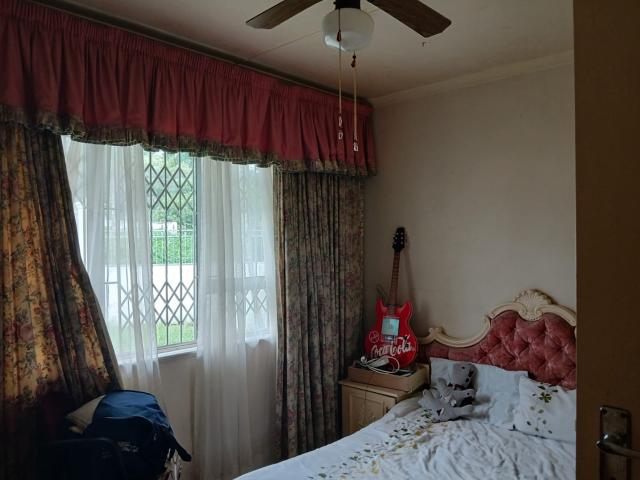 House for rent in Chatsworth, Kwazulu-natal