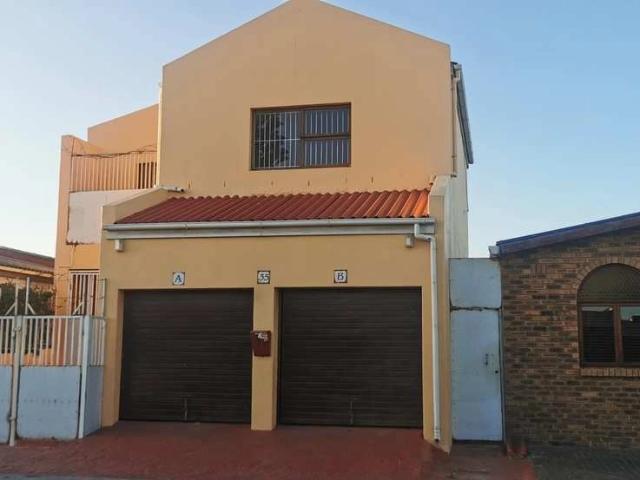 House for rent in Mitchells Plain, Western Cape