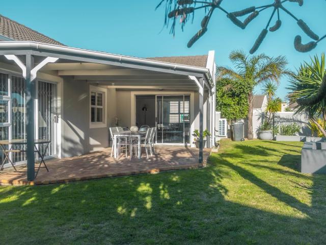 House for rent in Table View, Western Cape