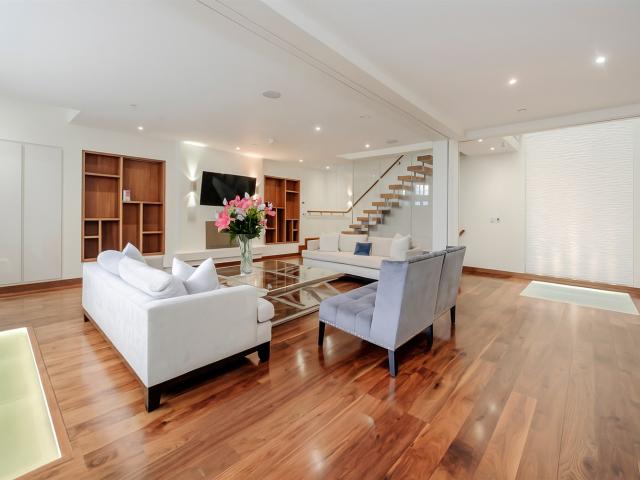 House for rent in Belgravia, Greater London