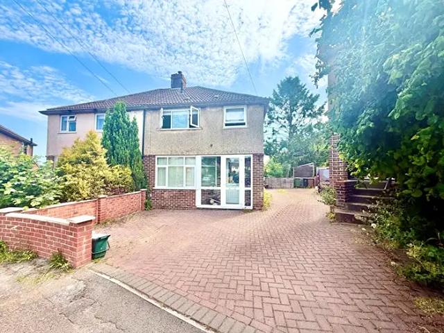 Apartment for rent in Dromore, Oxfordshire