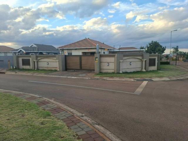 House for rent in Akasia, Gauteng