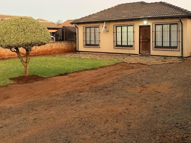 House for rent in Akasia, Gauteng
