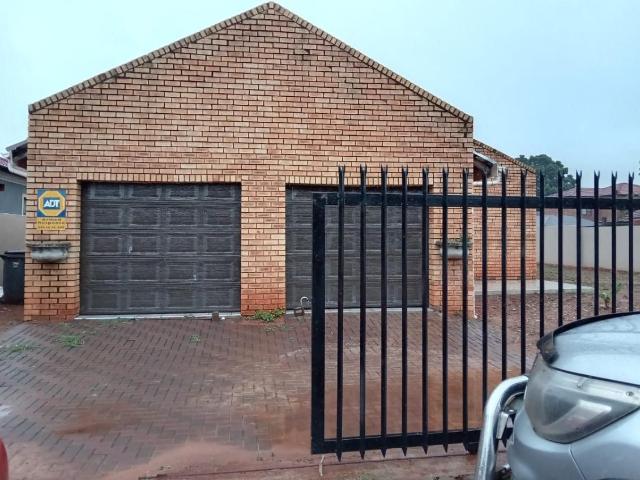 House for rent in Akasia, Gauteng