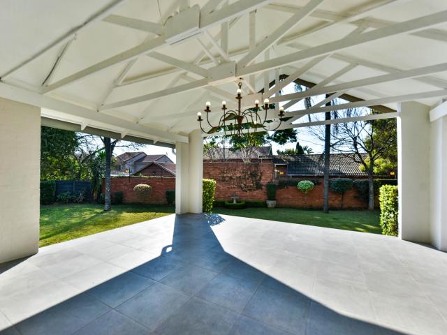 House for rent in Waterkloof, Gauteng