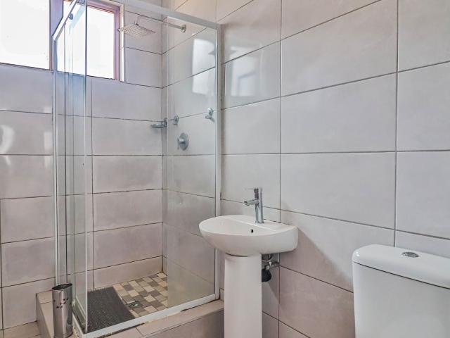 House for rent in Seaview, Kwazulu-natal