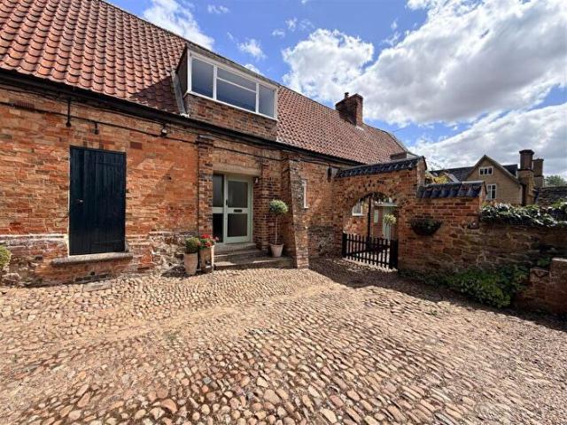 Apartment for rent in Stanford On Avon, Leicestershire