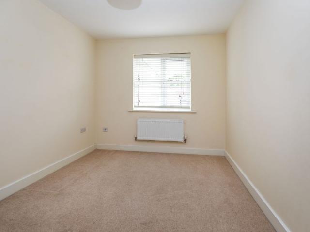 House for rent in World's End, Perryfields
