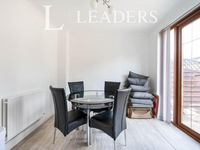 House for rent in Portsea, City Of Portsmouth