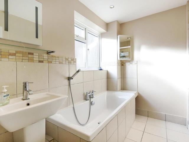 House for rent in St Albans, Five Acres