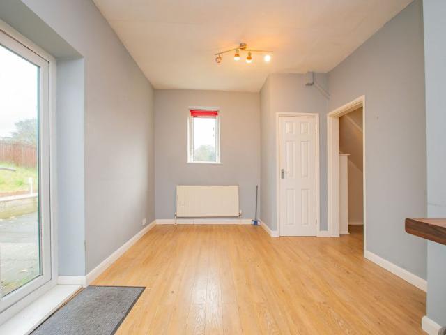 House for rent in Buersil, Burnedge