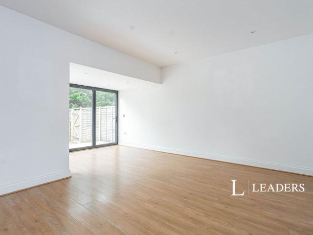 House for rent in Perryfields, West Sussex