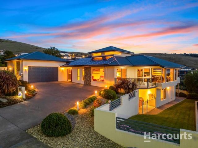 House for sale in Derwent Shores, Hobart