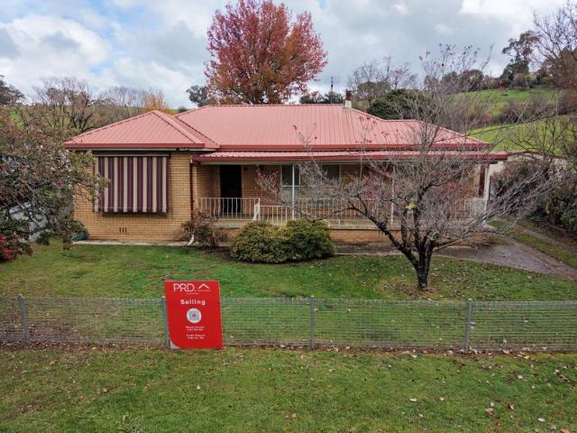 House for sale in Tumbarumba, Snowy Valleys Council