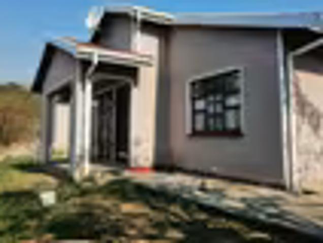 House for sale in Umlazi, eThekwini Metropolitan Municipality