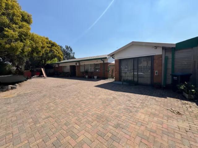House for sale in Vanderbijlpark, Emfuleni Local Municipality
