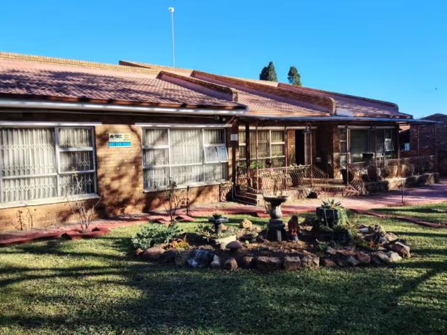 House for sale in Vanderbijlpark, Emfuleni Local Municipality