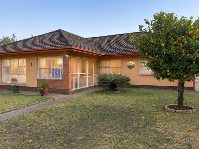 House for sale in Vanderbijlpark, Emfuleni Local Municipality